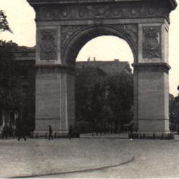 Washington Arch, New York.