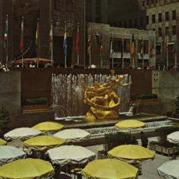 Lower Plaza at Rockefeller ...