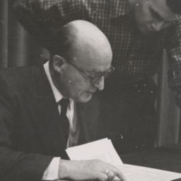 Reinhold Niebuhr reading pa...