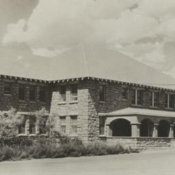 Sage Memorial Hospital, Gan...